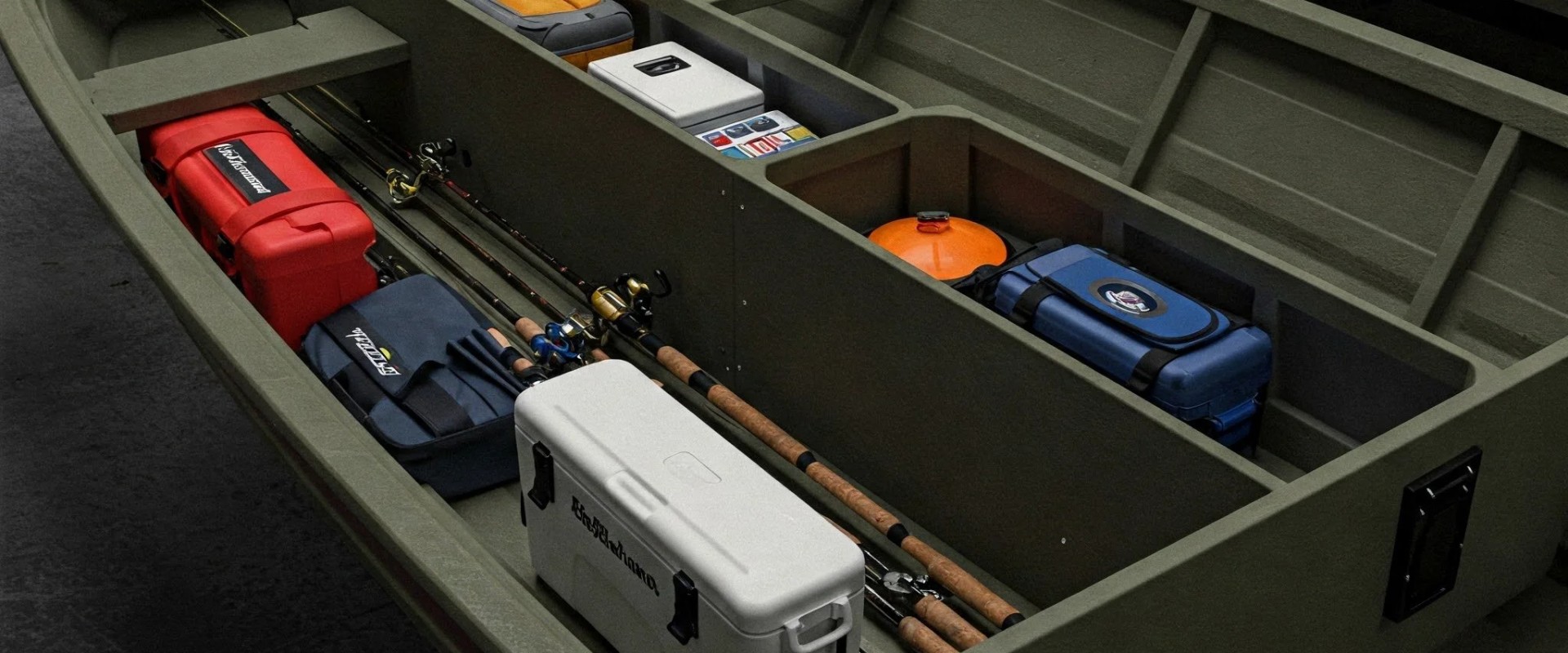 Open Storage: The Ultimate Solution for Your Boat Storage and Repair Needs