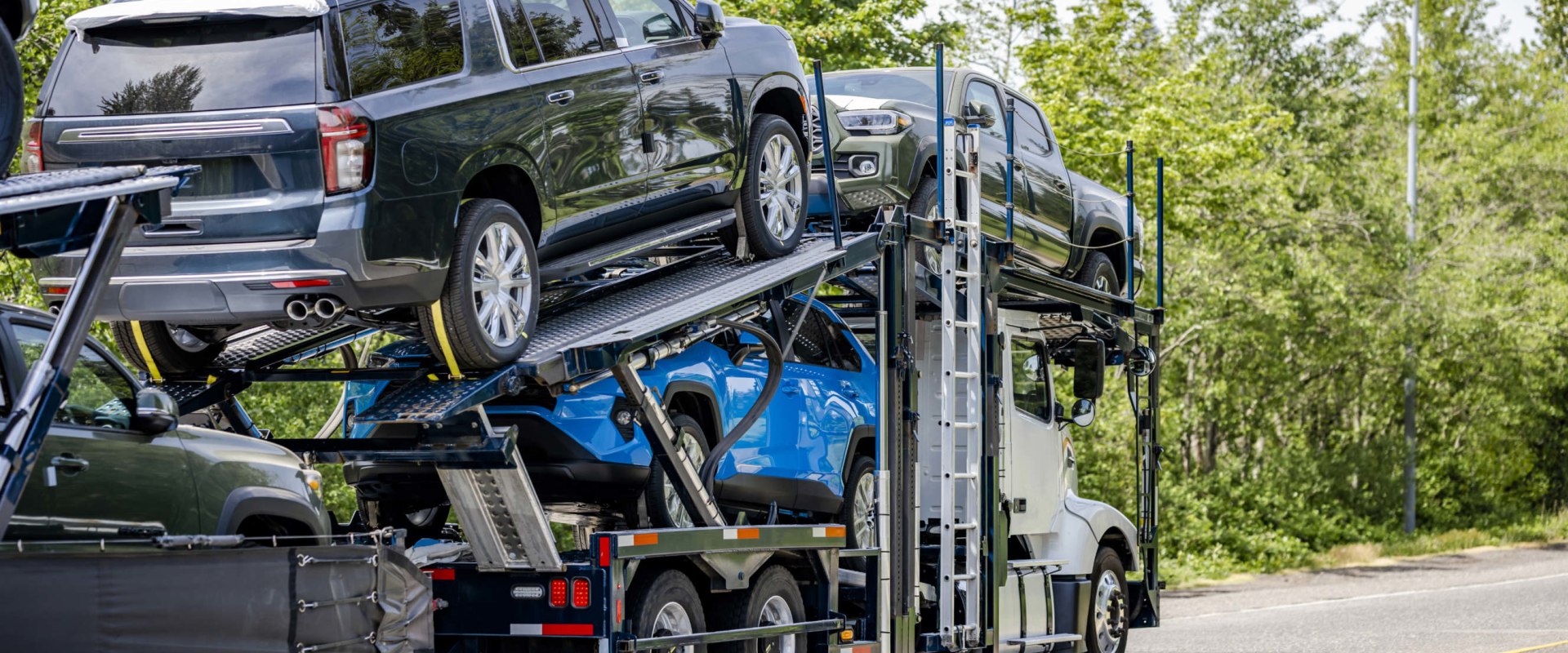 The Ins and Outs of Car Transport: Expert Tips and Advice