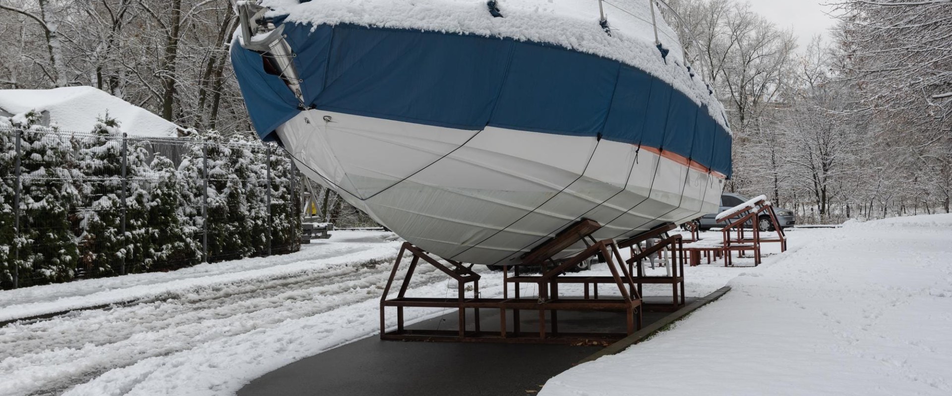 Winterization Services: Preparing Your Boat for the Cold Months Ahead