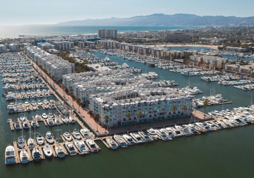 How to Make the Most of CROWN POINTE MARINA: A Comprehensive Guide to Covered Storage