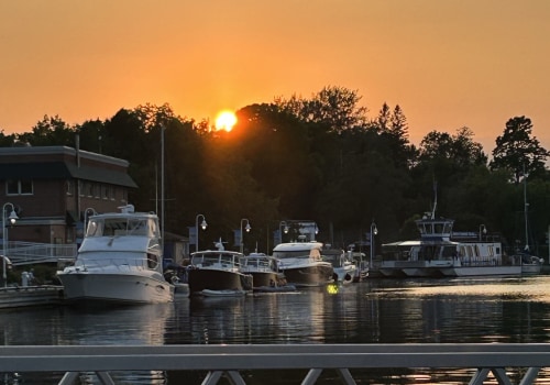 The Importance of Towing Services at CROWN POINTE MARINA